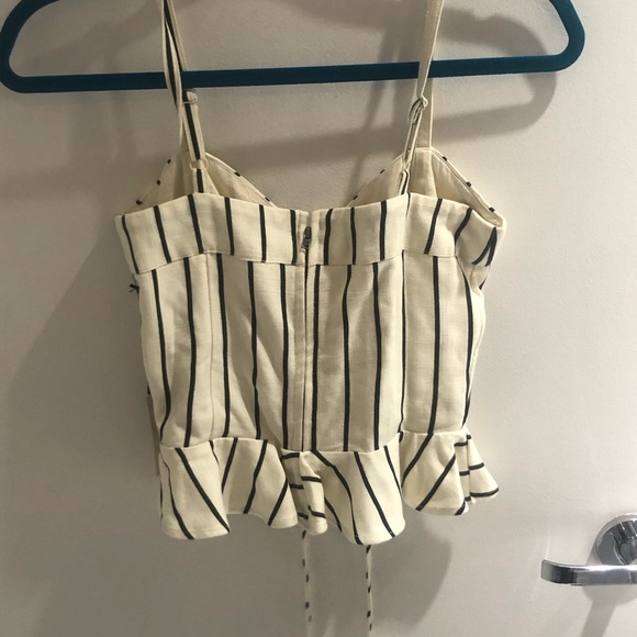 Lovers + Friends Stacey Top - Picture 4 of 7